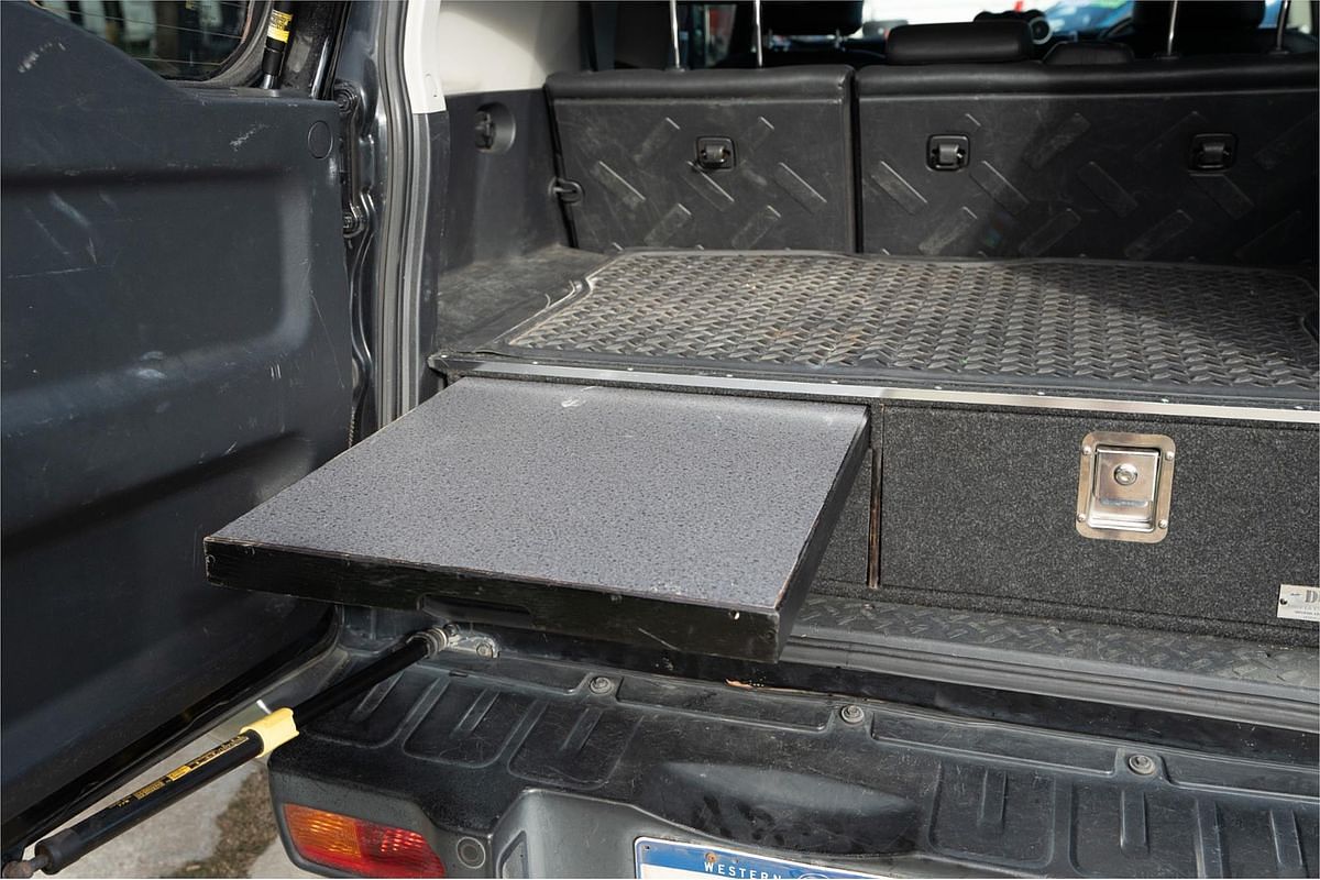 2011 Toyota FJ Cruiser GSJ15R
