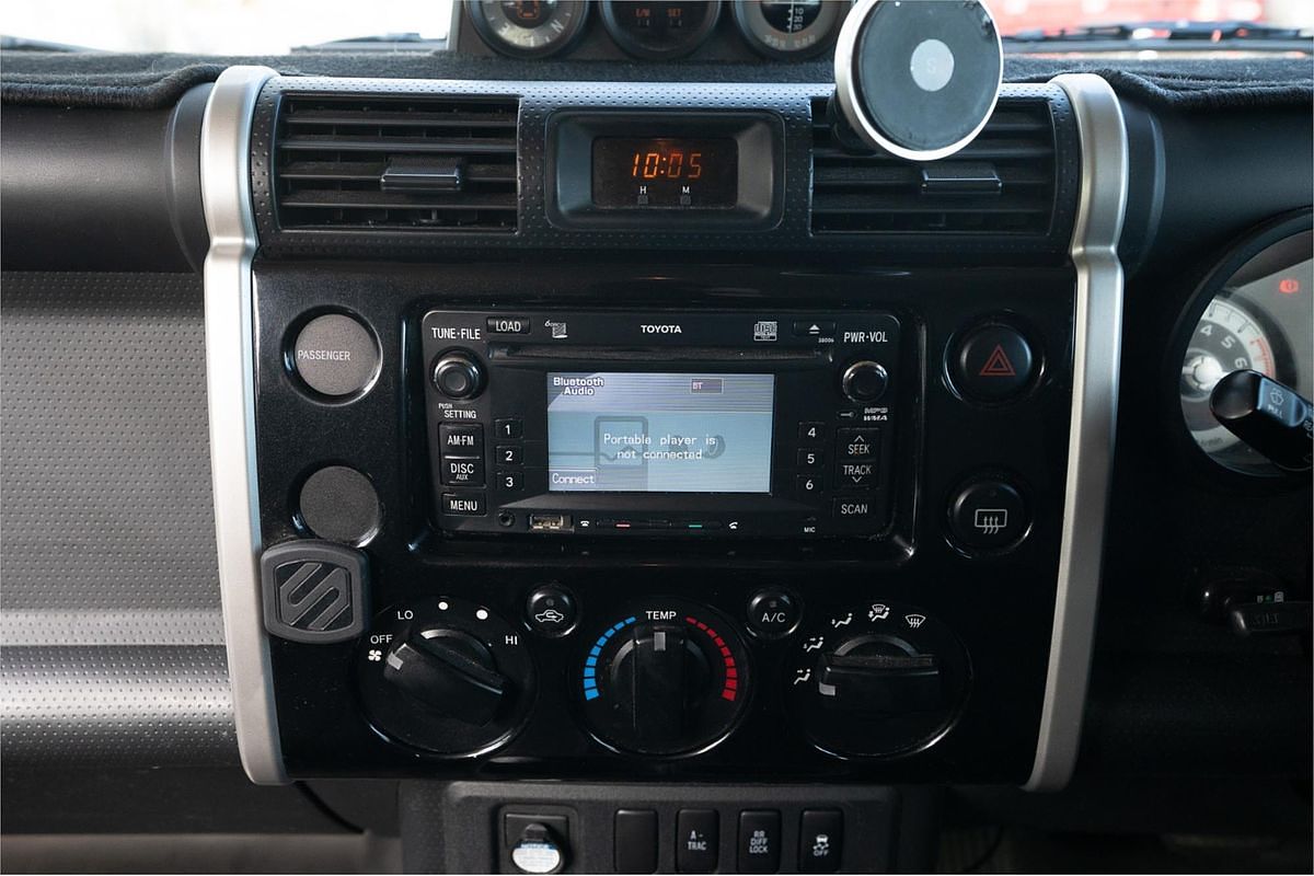 2011 Toyota FJ Cruiser GSJ15R