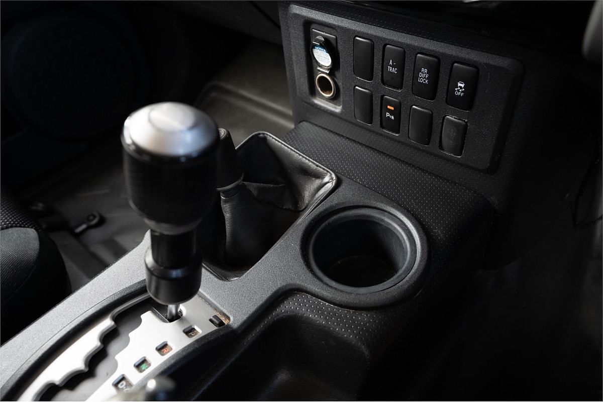 2011 Toyota FJ Cruiser GSJ15R