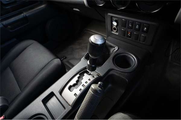 2011 Toyota FJ Cruiser GSJ15R