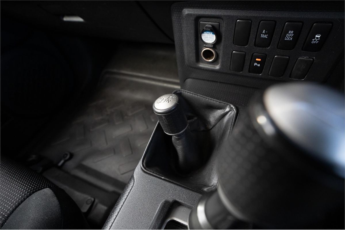 2011 Toyota FJ Cruiser GSJ15R