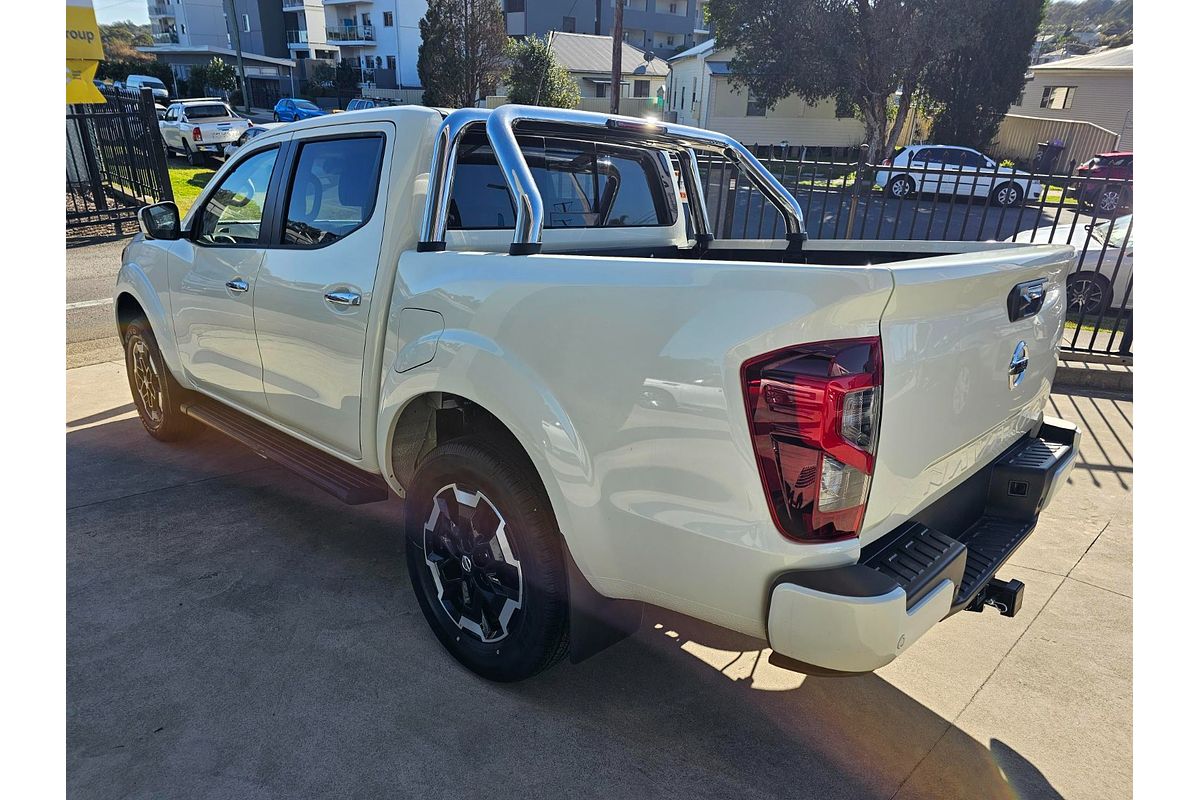 2025 Nissan Navara ST-X D23 4X4