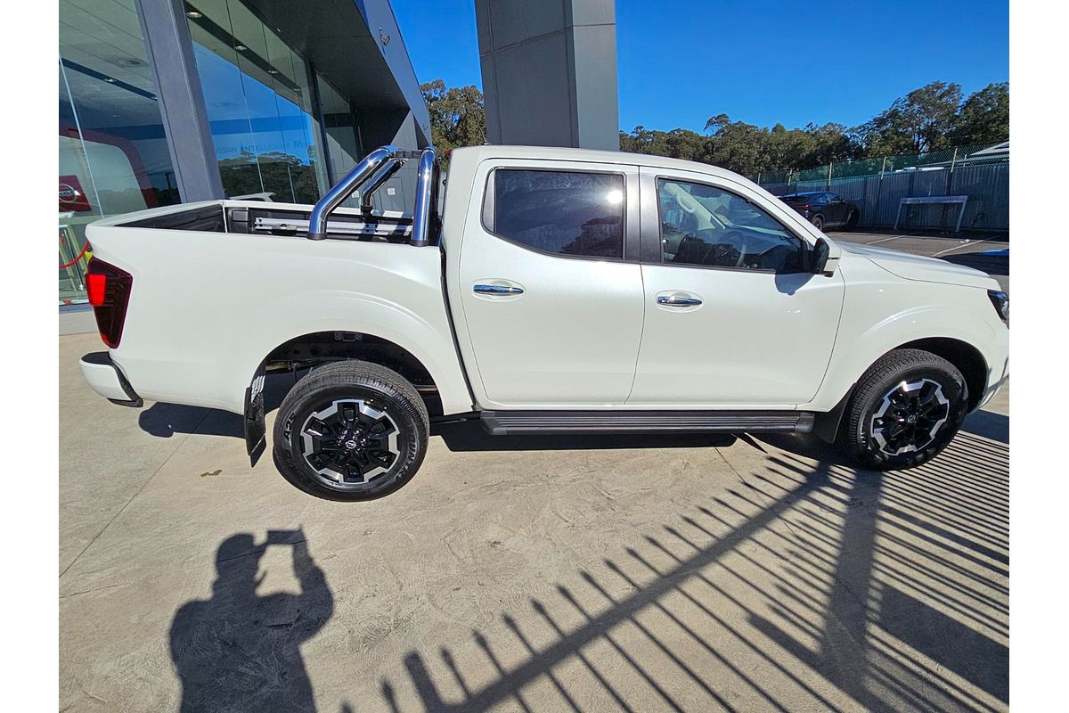 2025 Nissan Navara ST-X D23 4X4