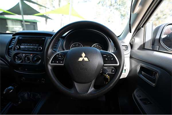 2016 Mitsubishi Triton GLX MQ 4X4
