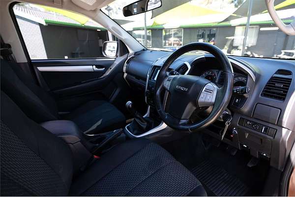 2014 Isuzu MU-X LS-M