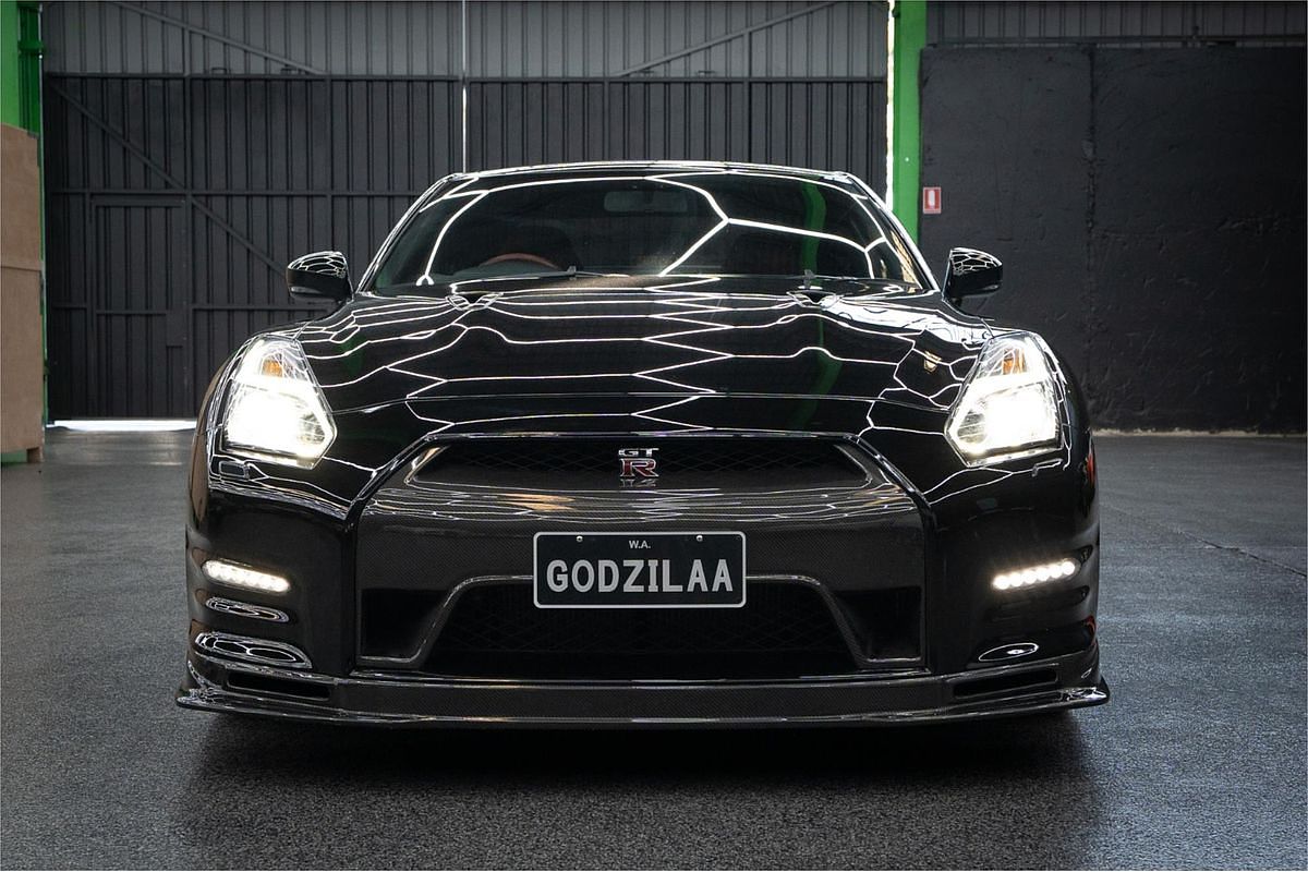 2016 Nissan GT-R Premium R35