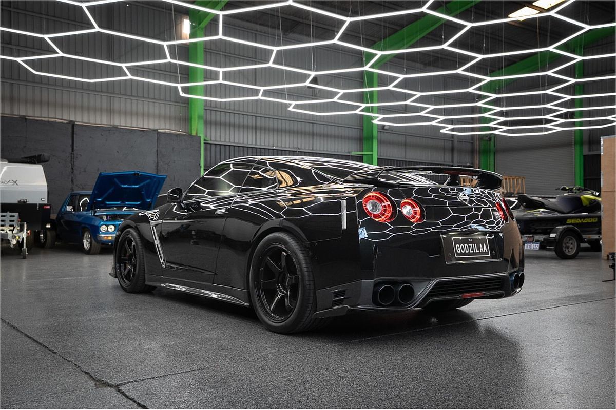 2016 Nissan GT-R Premium R35