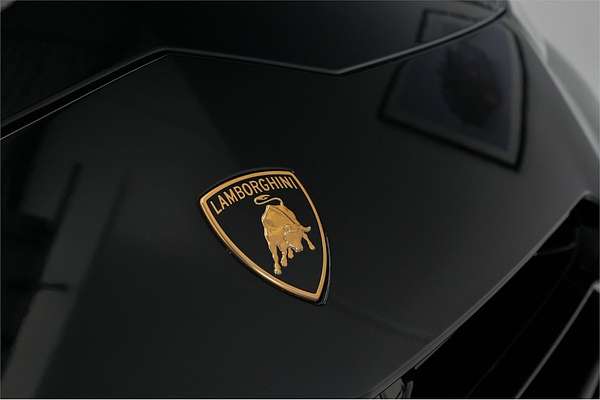 2022 Lamborghini Urus 636