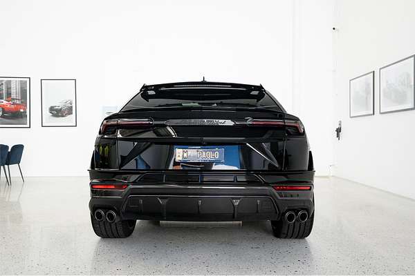 2022 Lamborghini Urus 636