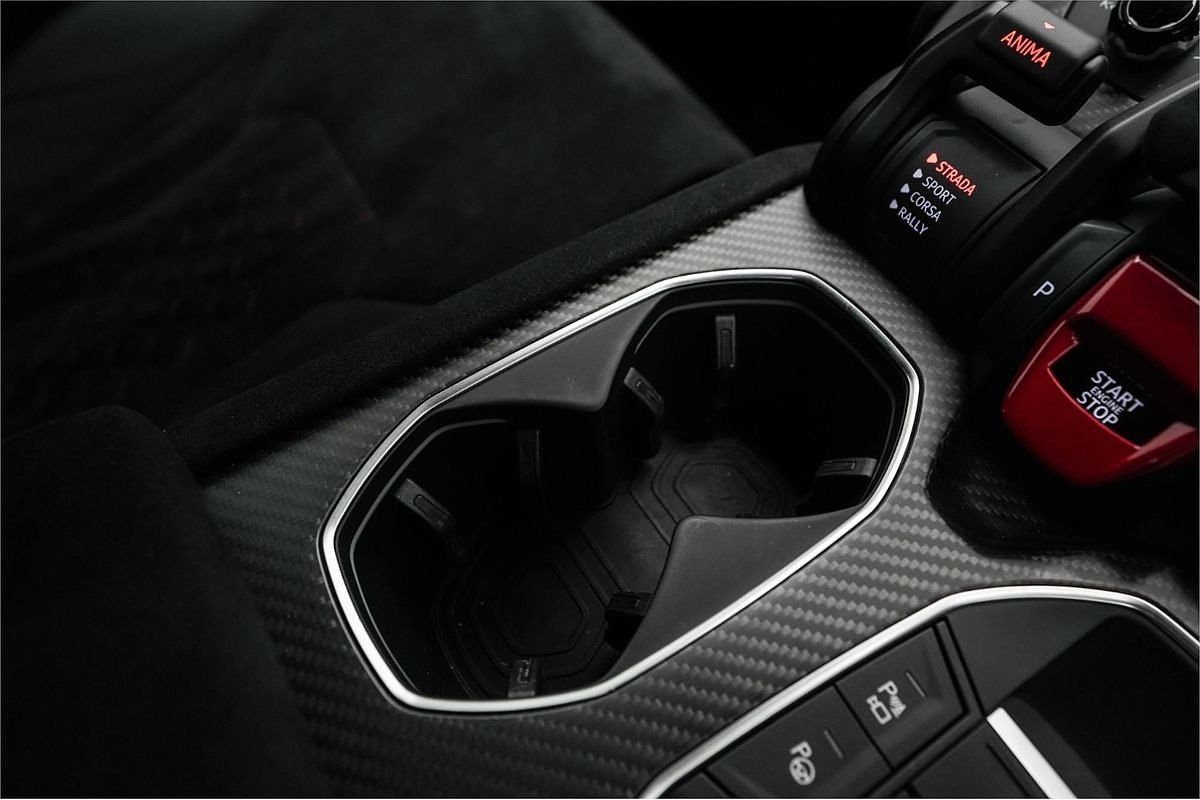 2022 Lamborghini Urus 636