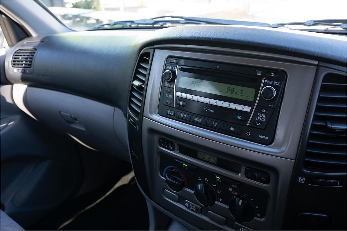 2007 Toyota Landcruiser GXL UZJ100R