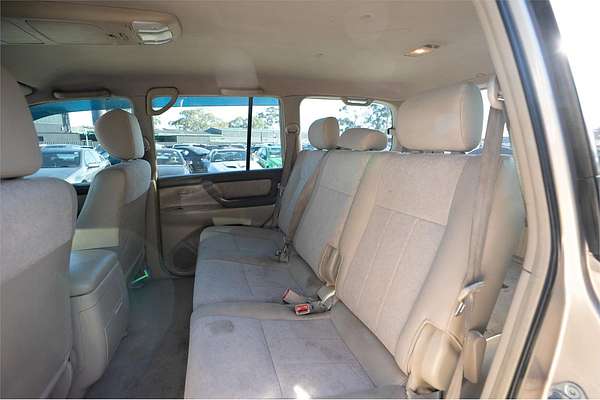 2003 Toyota Landcruiser GXL UZJ100R