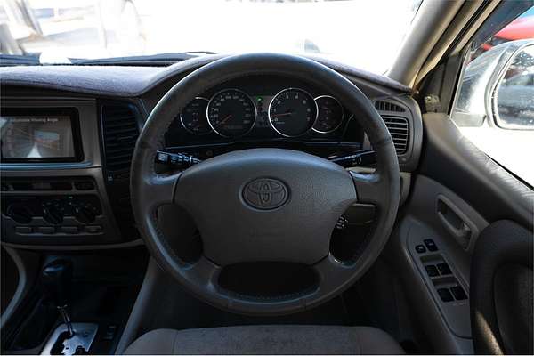 2003 Toyota Landcruiser GXL UZJ100R