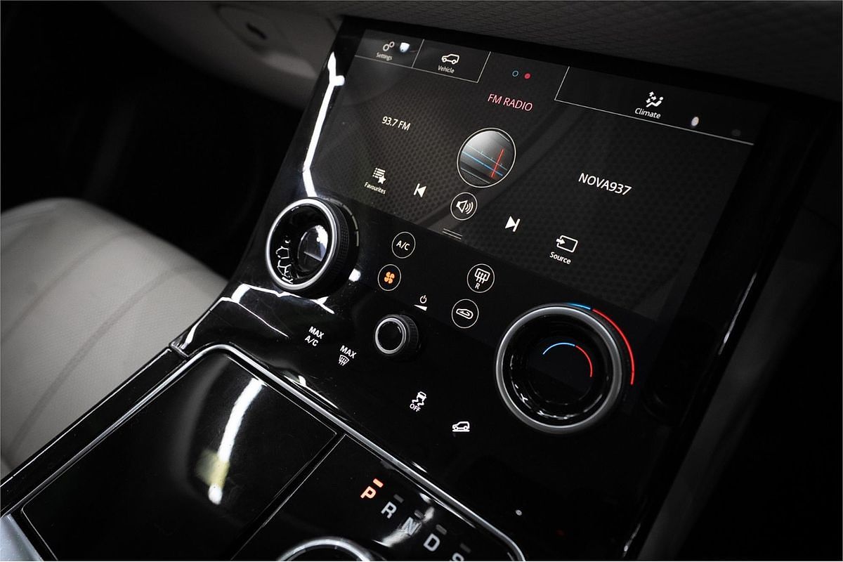 2017 Land Rover Range Rover Velar D240 S L560