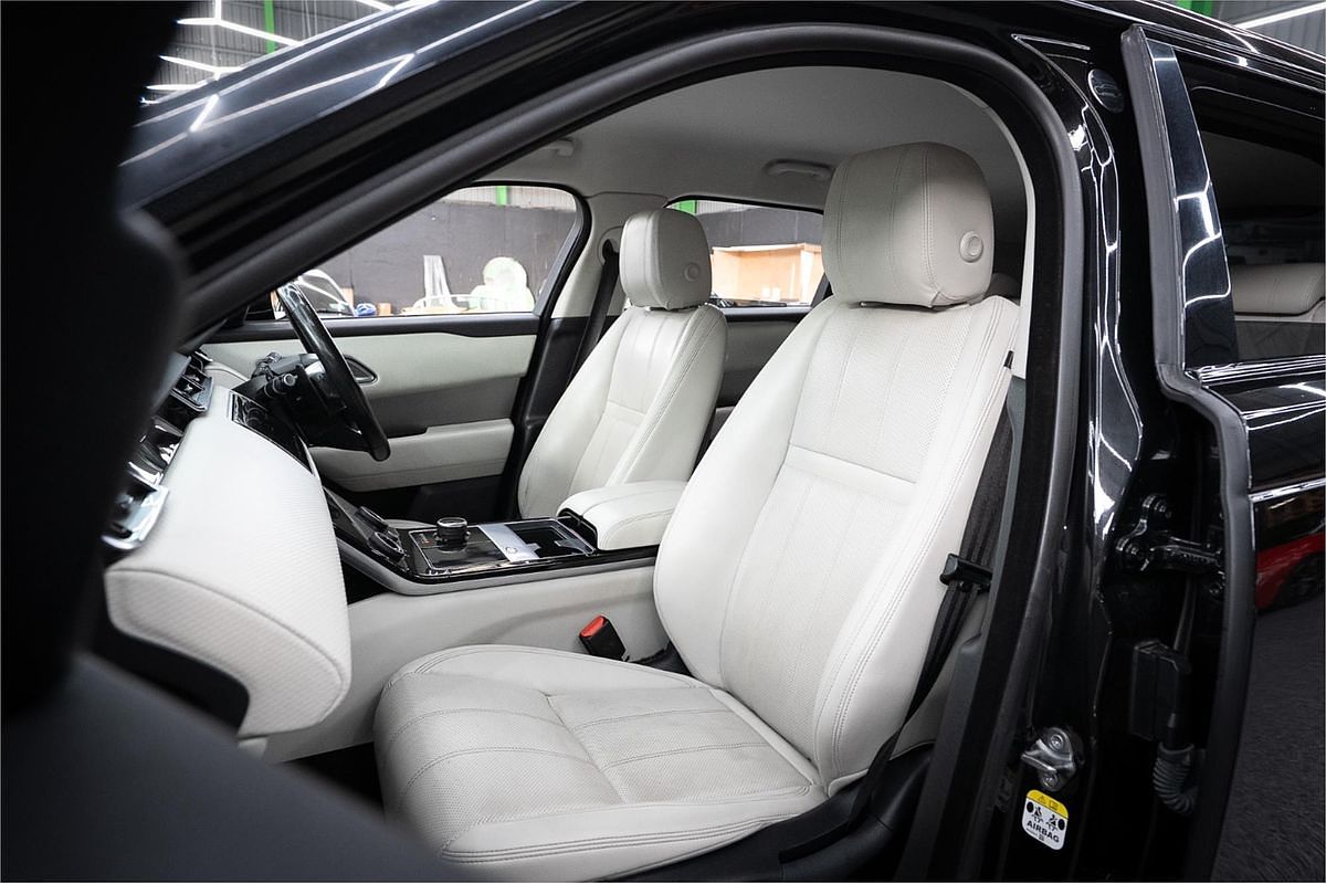 2017 Land Rover Range Rover Velar D240 S L560