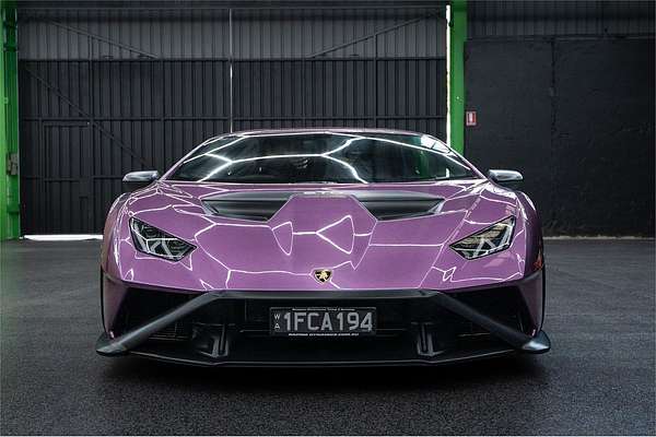 2022 Lamborghini Huracan STO 724