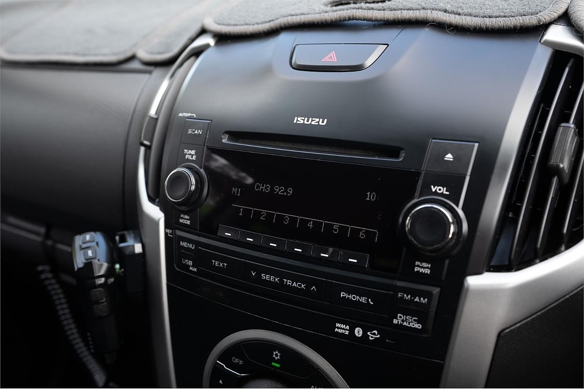 2014 Isuzu MU-X LS-U