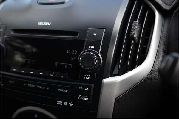 2014 Isuzu MU-X LS-U