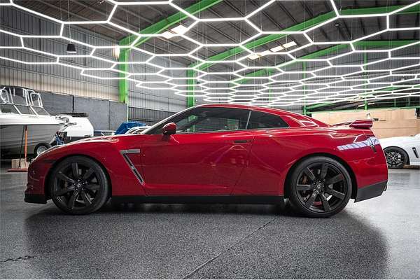 2010 Nissan GT-R Premium R35