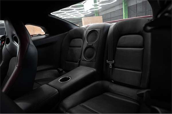 2010 Nissan GT-R Premium R35