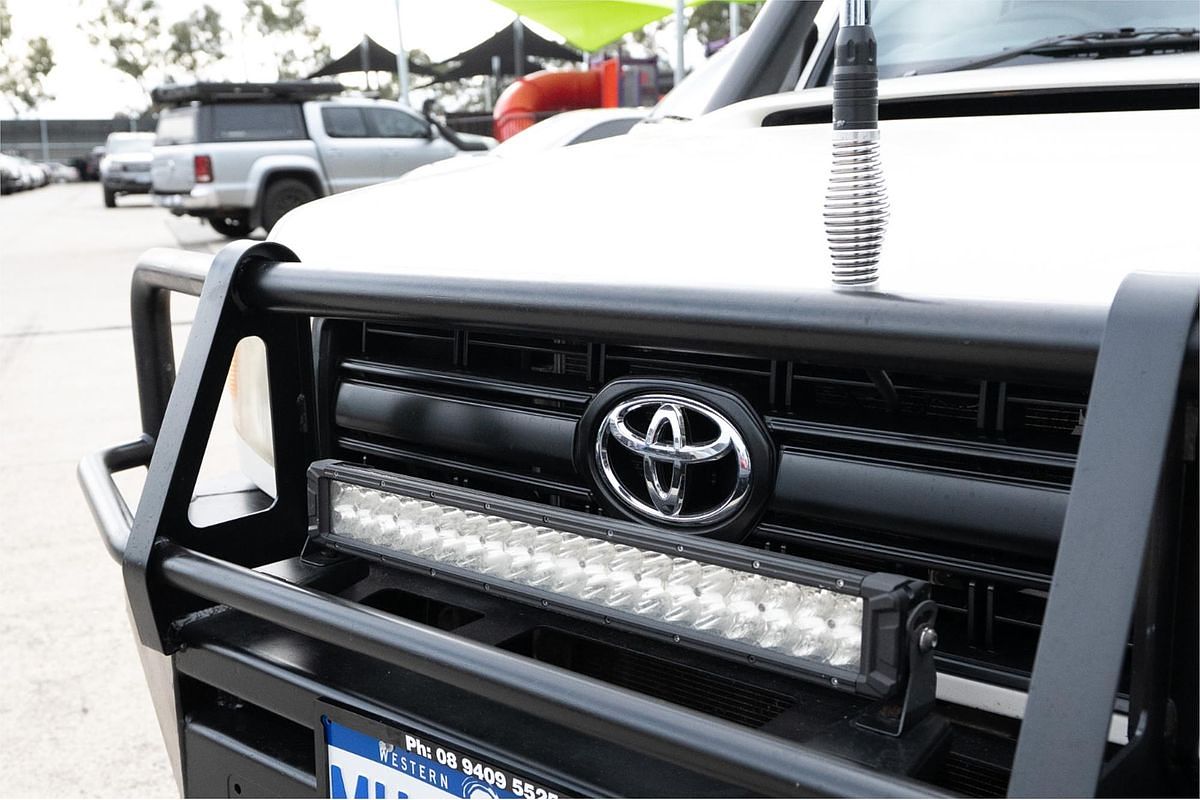2011 Toyota Landcruiser Workmate VDJ76R