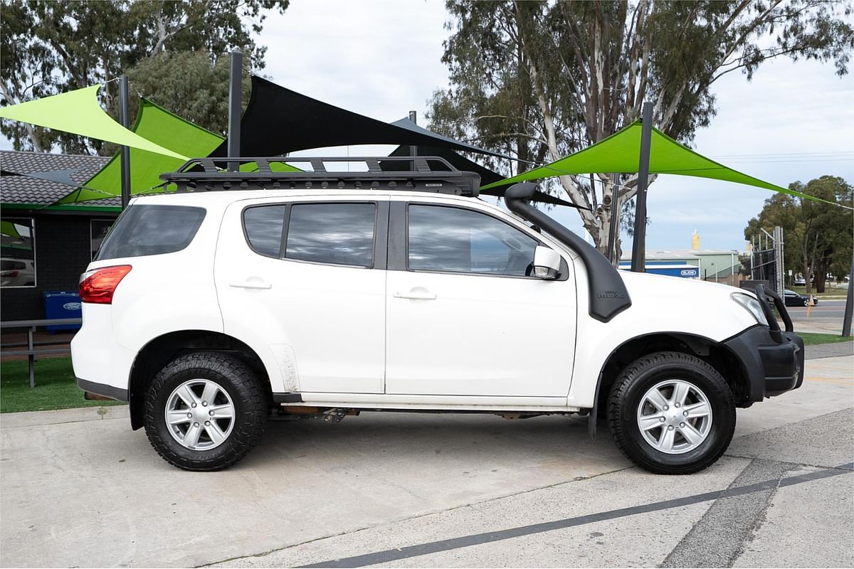 2016 Isuzu MU-X LS-M