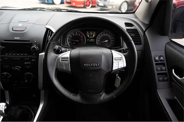 2016 Isuzu MU-X LS-M