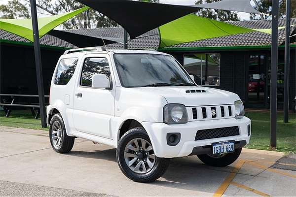 2016 Suzuki Jimny Sierra SN413 T6