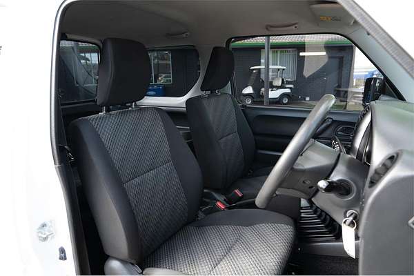 2016 Suzuki Jimny Sierra SN413 T6