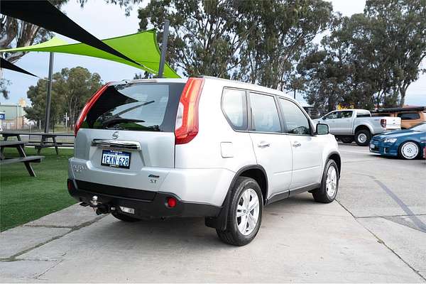 2013 Nissan X-TRAIL ST T31