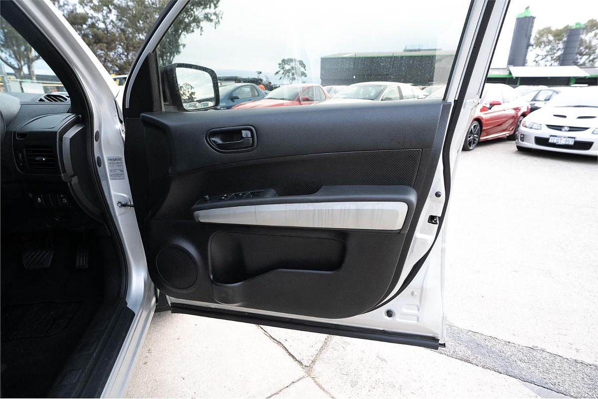 2013 Nissan X-TRAIL ST T31