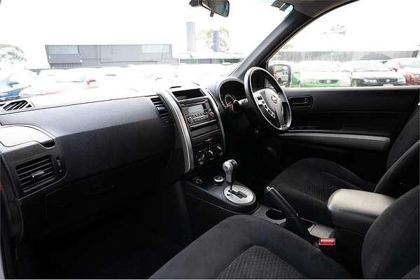2013 Nissan X-TRAIL ST T31