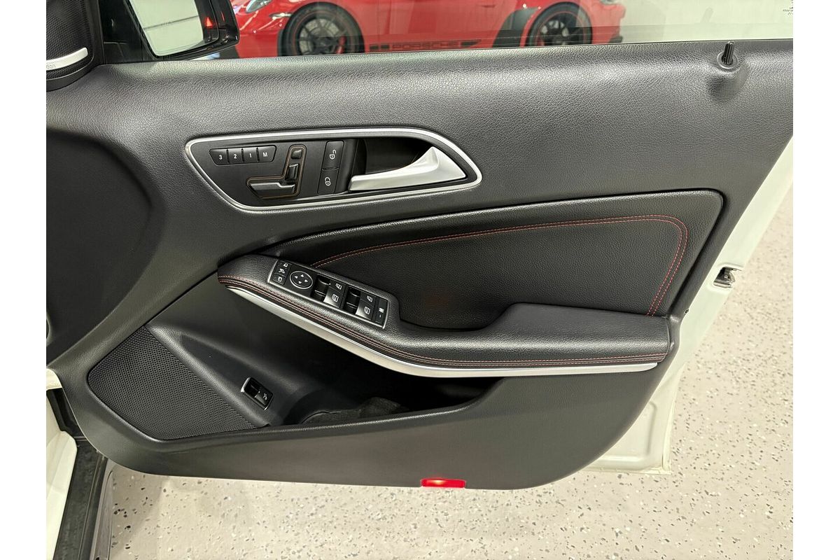 2016 Mercedes-Benz GLA-Class GLA200 d X156