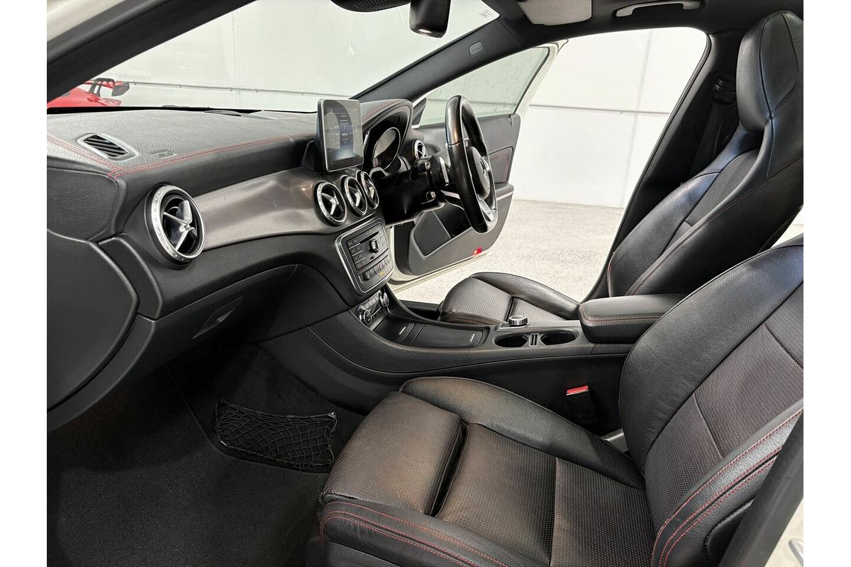 2016 Mercedes-Benz GLA-Class GLA200 d X156