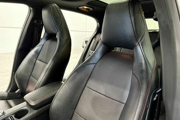 2016 Mercedes-Benz GLA-Class GLA200 d X156