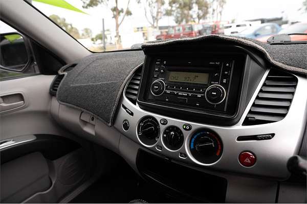 2011 Mitsubishi Triton GL-R MN 4X4