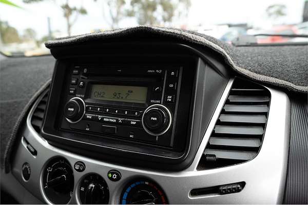 2011 Mitsubishi Triton GL-R MN 4X4