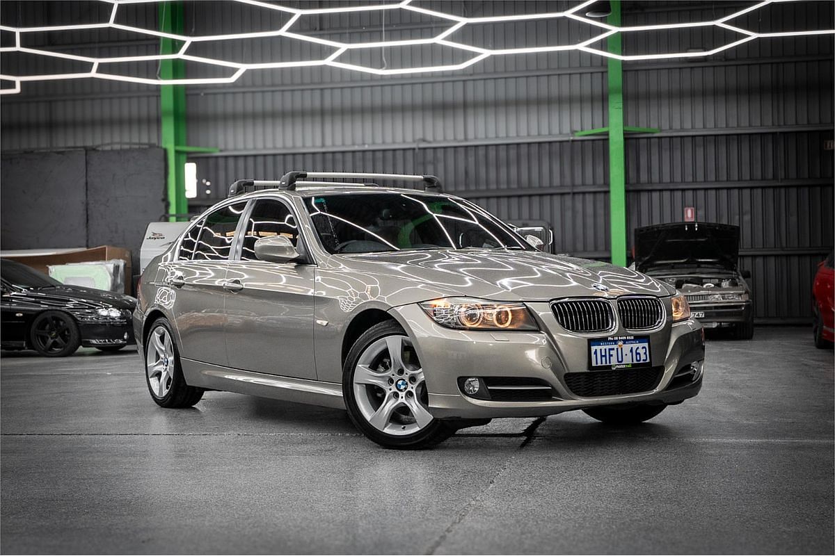 2011 BMW 3 Series 320d Lifestyle E90
