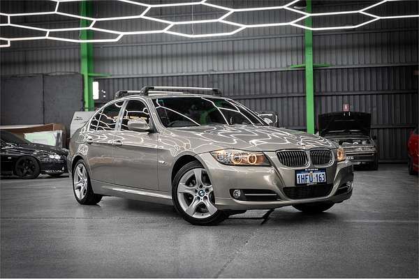 2011 BMW 3 Series 320d Lifestyle E90