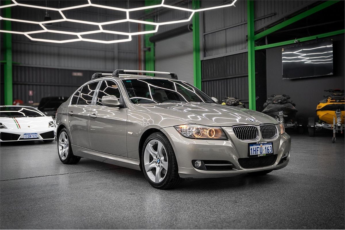 2011 BMW 3 Series 320d Lifestyle E90