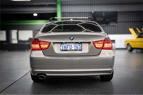 2011 BMW 3 Series 320d Lifestyle E90