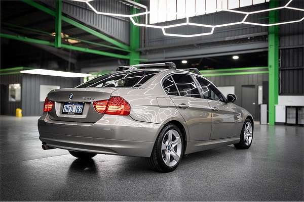 2011 BMW 3 Series 320d Lifestyle E90