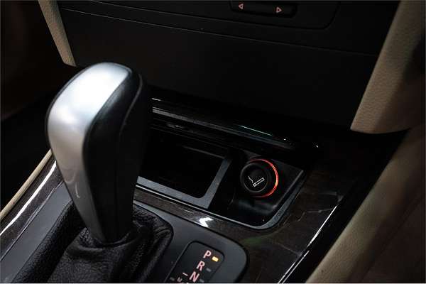 2011 BMW 3 Series 320d Lifestyle E90