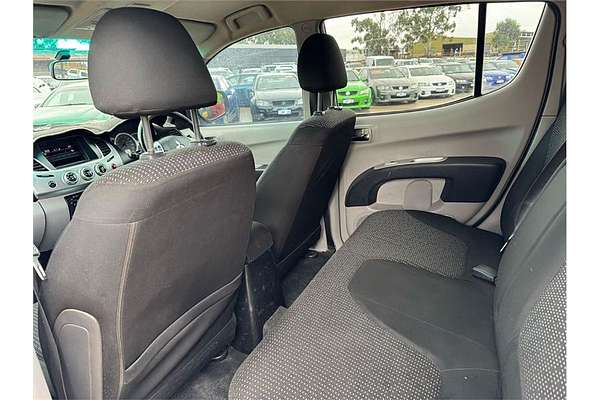 2013 Mitsubishi Triton GLX-R MN 4X4