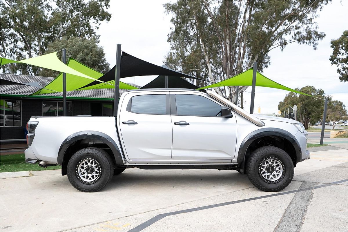 2023 Isuzu D-MAX X-TERRAIN 4X4