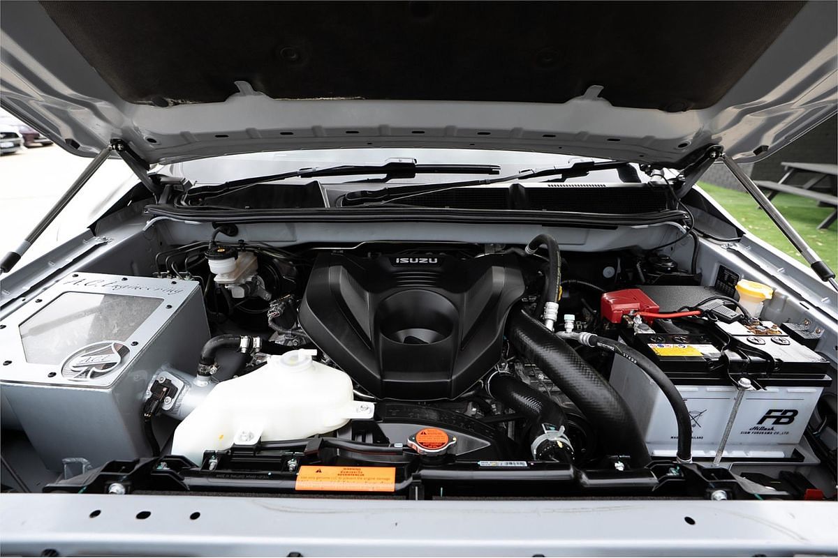 2023 Isuzu D-MAX X-TERRAIN 4X4
