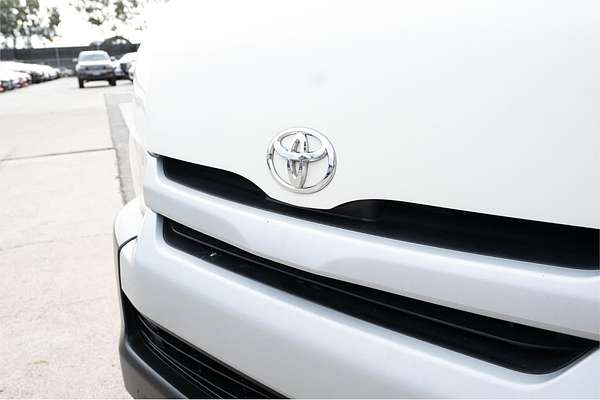 2015 Toyota Hiace Commuter KDH223R