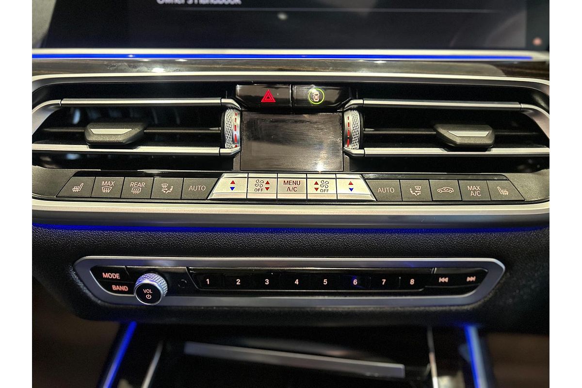 2020 BMW X7 xDrive30d G07