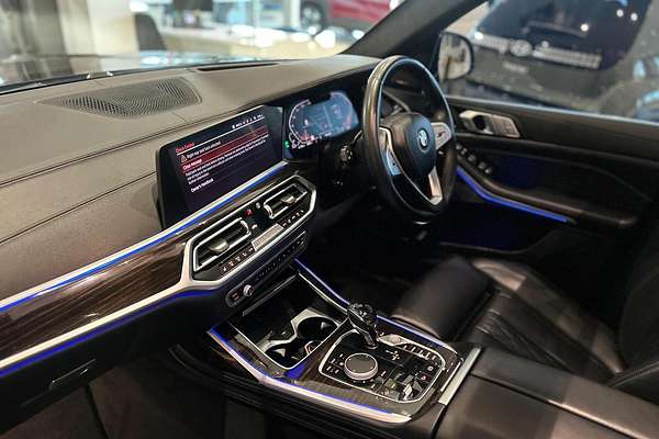 2020 BMW X7 xDrive30d G07