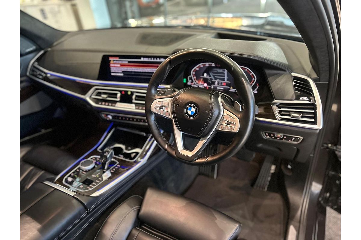 2020 BMW X7 xDrive30d G07